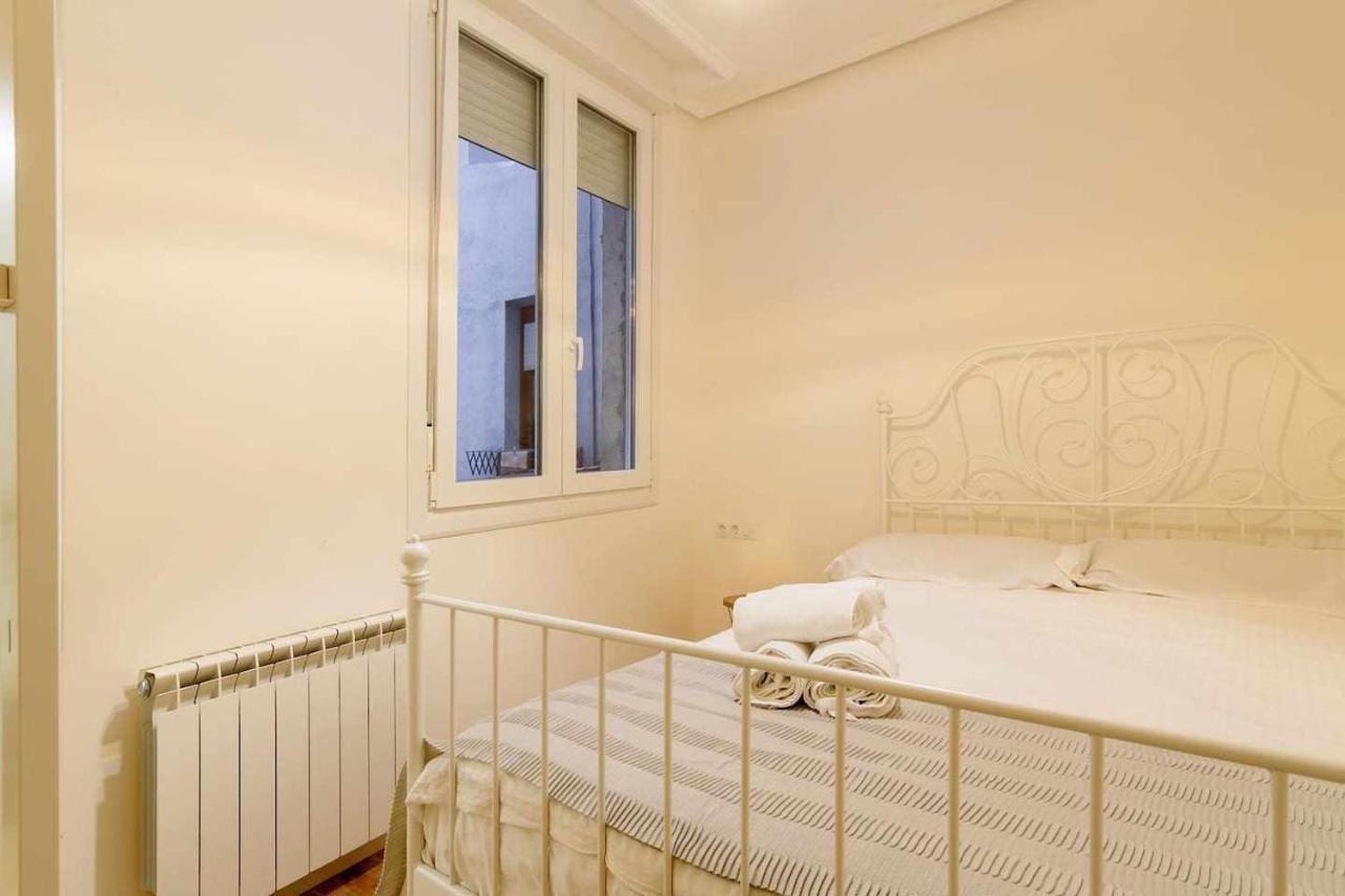 Vivienda Turistica Estilosa En La Zona Vieja Bilbao Dış mekan fotoğraf