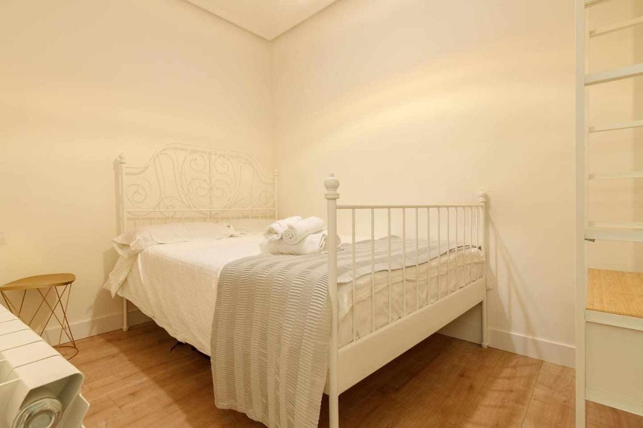 Vivienda Turistica Estilosa En La Zona Vieja Bilbao Dış mekan fotoğraf